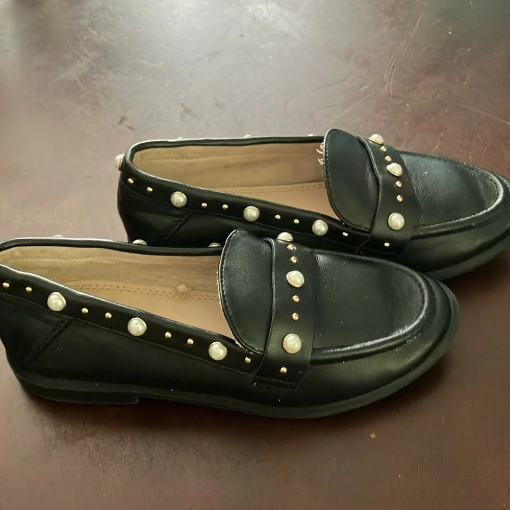 Girls black dress shoes